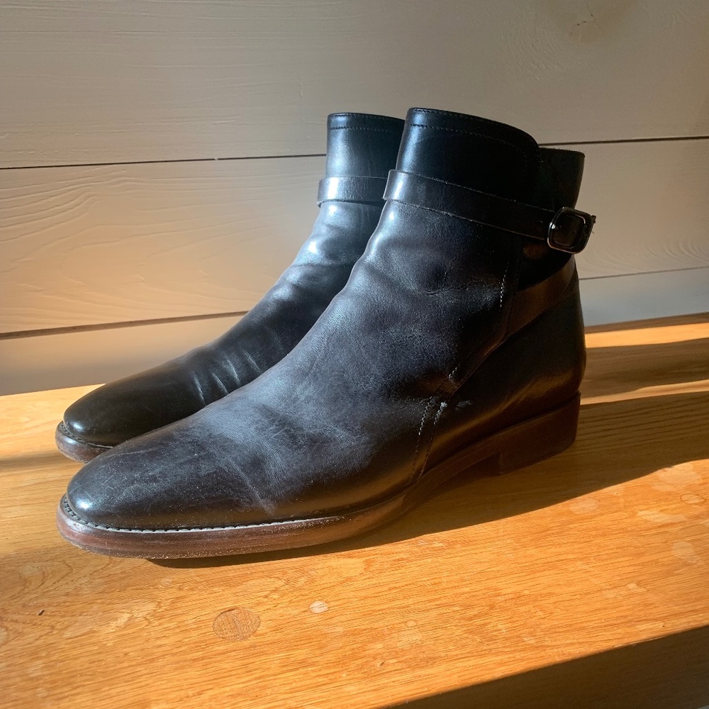 Chelsea leather boots